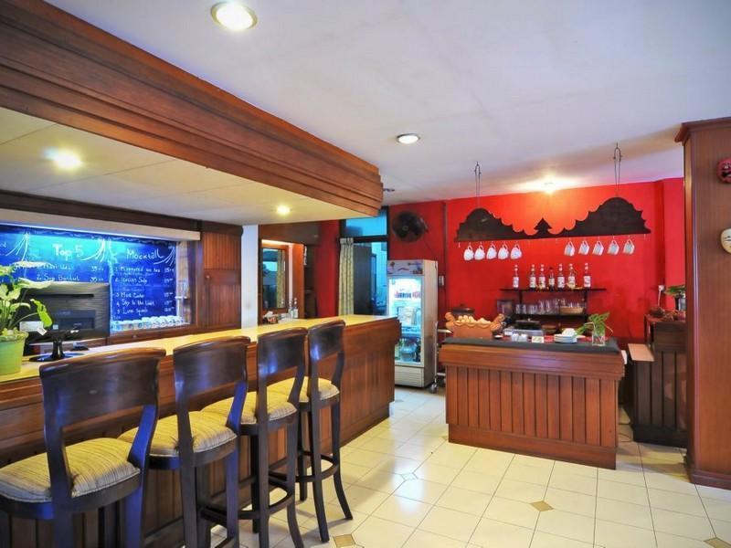 Hotel Cirebon Plaza Esterno foto